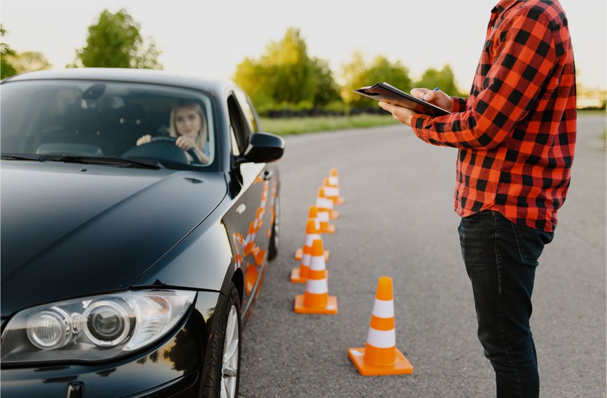 Do you need to take Uk Drivres License to Wynthenshawe? Driving in Wynthenshawe